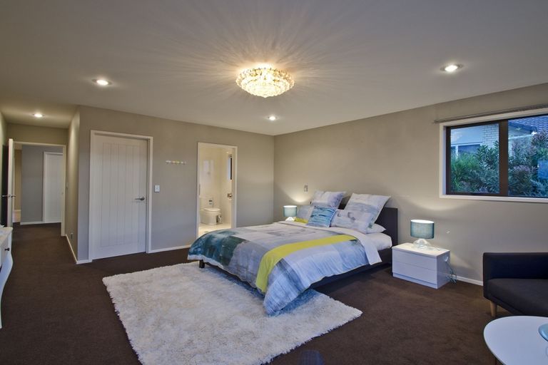 Photo of property in 18 Galaxy Place, Welcome Bay, Tauranga, 3112