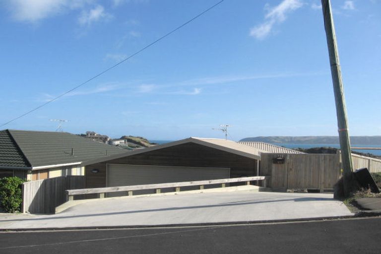 Photo of property in 25 Richard Street, Titahi Bay, Porirua, 5022