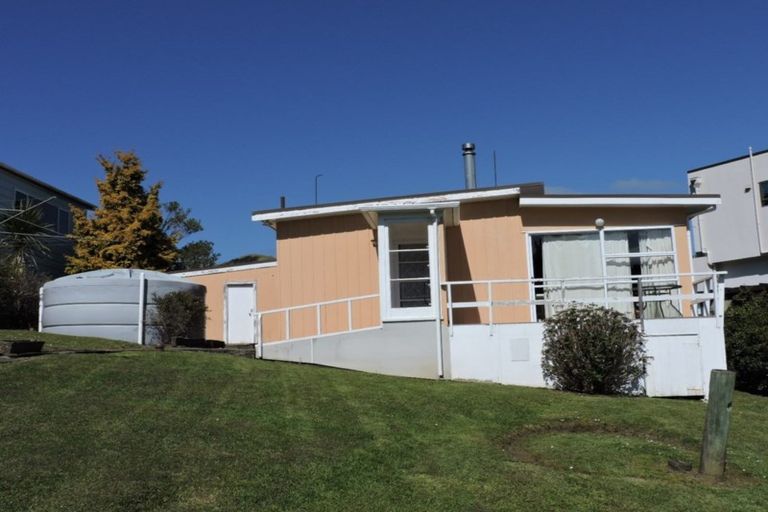 Photo of property in 15 Eames Crescent, Te Mata, Thames, 3575