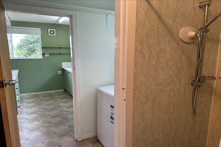 Photo of property in 37 Koromiko Street, Otaki Beach, Otaki, 5512