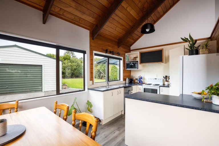 Photo of property in 24 Penrod Drive, Bell Block, New Plymouth, 4312