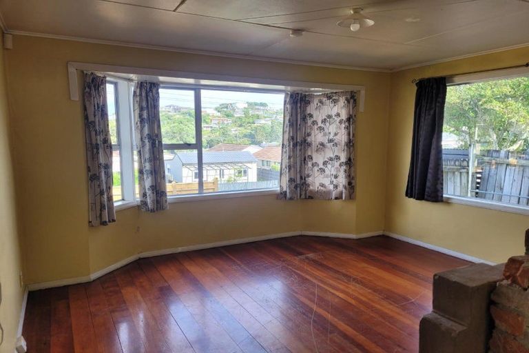Photo of property in 67 Pioneer Road, Moturoa, New Plymouth, 4310