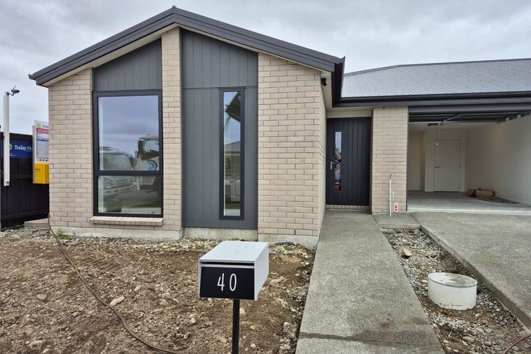 Photo of property in 40 Chartreuse Way, Rolleston, 7614