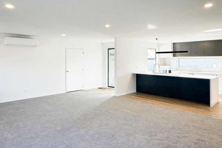 Photo of property in 21 Lorimer Street, Woodend, 7610