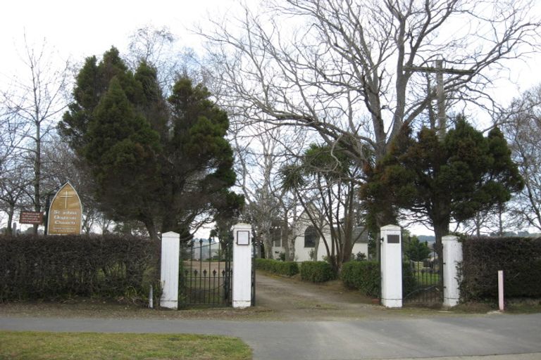 Photo of property in 100 Beach Street, Waikouaiti, 9510