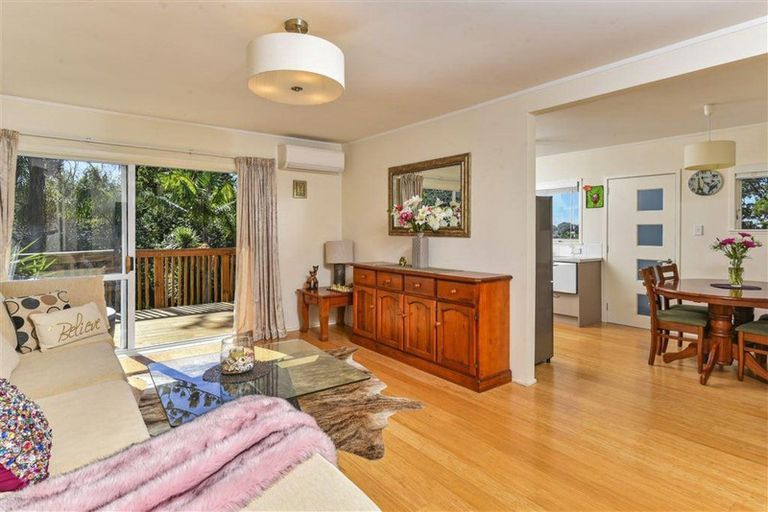 Photo of property in 3/16 Margaret Place, Milford, Auckland, 0620