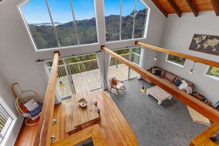 Photo of property in 33 Ward Drive, Opua, 0200