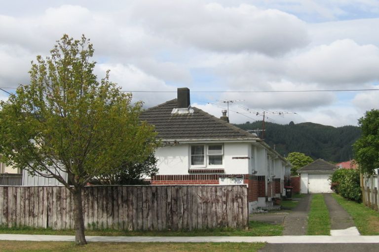 Photo of property in 2/7 Ararino Street, Trentham, Upper Hutt, 5018