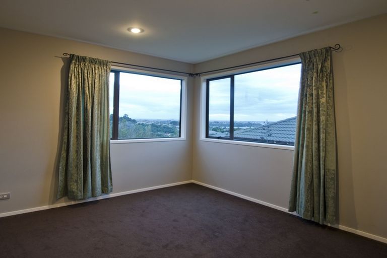 Photo of property in 18 Galaxy Place, Welcome Bay, Tauranga, 3112