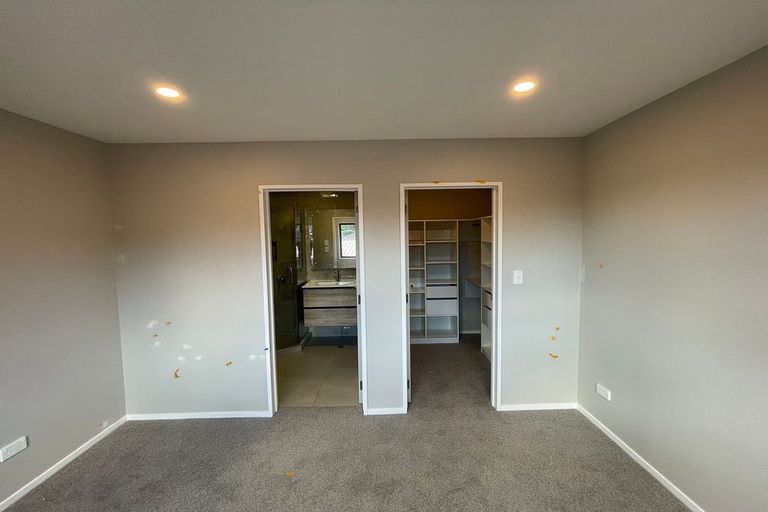 Photo of property in 3 Mark Edward Drive, Half Moon Bay, Auckland, 2012