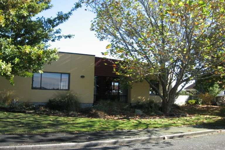 Photo of property in 2 Chateau Close, Gleniti, Timaru, 7910