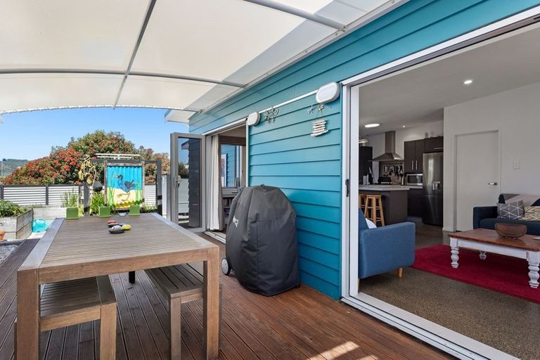 Photo of property in 32c Ohuirehe Road, Coastlands, Whakatane, 3120