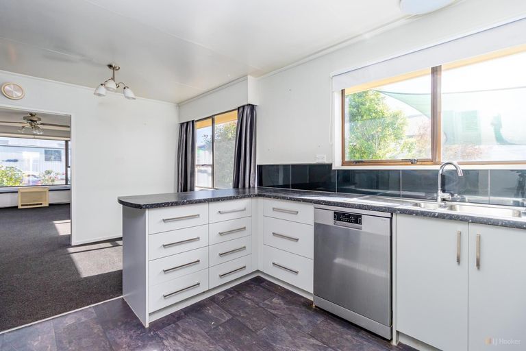 Photo of property in 5a Innes Street, Waimate, 7924