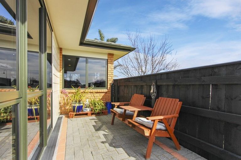 Photo of property in 19 Elmbridge Place, Owhata, Rotorua, 3010
