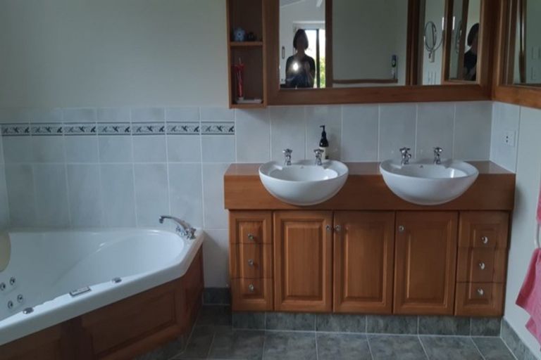 Photo of property in 9 Rewa Place, Lansdowne, Masterton, 5810