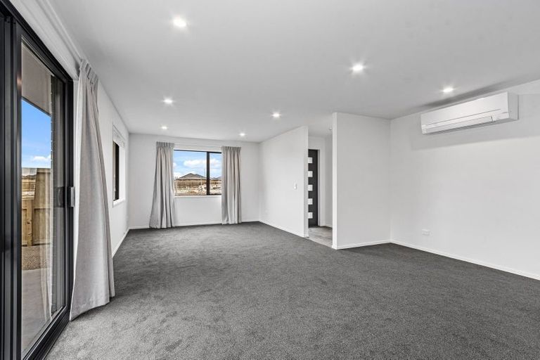 Photo of property in 6 Mccahon Lane, Rolleston, 7615