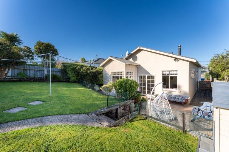 Photo of property in 19 Oakland Street, Andersons Bay, Dunedin, 9013