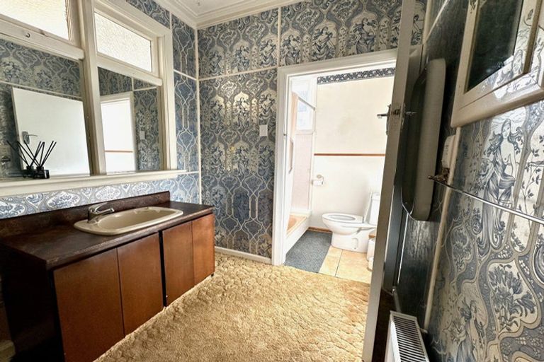 Photo of property in 14 Lowestoft Street, Balclutha, 9230