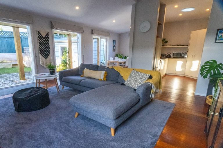 Photo of property in 37 Tarikaka Street, Ngaio, Wellington, 6035