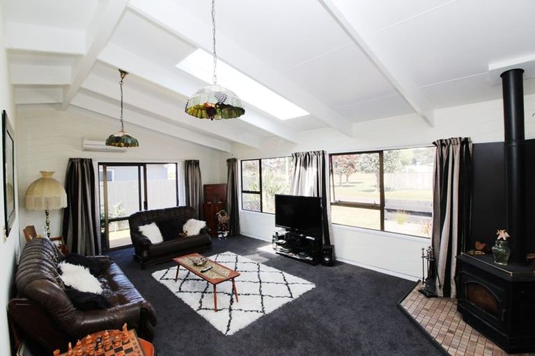 Photo of property in 1 Barber Street, Foxton Beach, Foxton, 4815