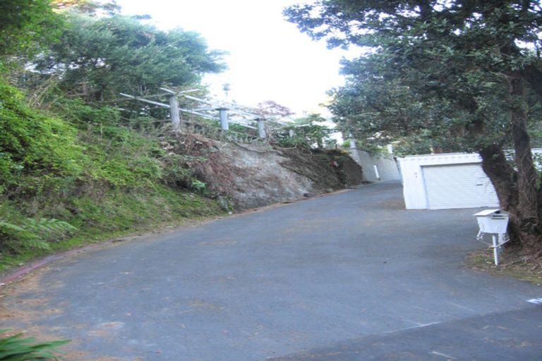 Photo of property in 8 Russo Terrace, Eastbourne, Lower Hutt, 5013