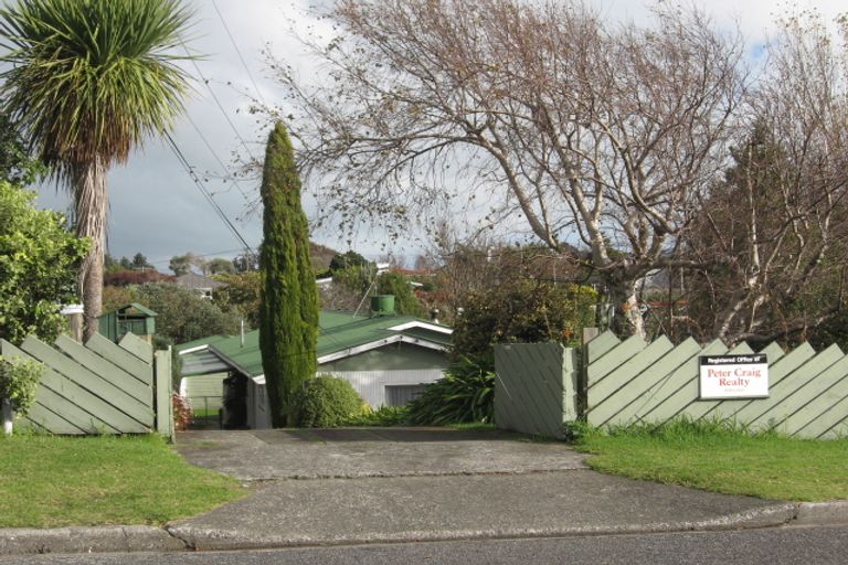 Photo of property in 5 Kaka Road, Raumati Beach, Paraparaumu, 5032