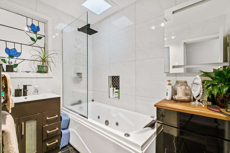 Photo of property in 22 Kea Street, Selwyn Heights, Rotorua, 3015