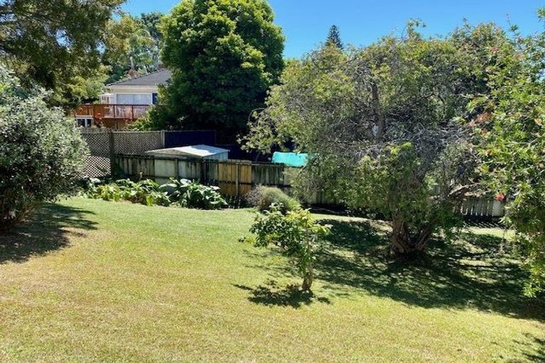 Photo of property in 2/16a Belmont Terrace, Milford, Auckland, 0620