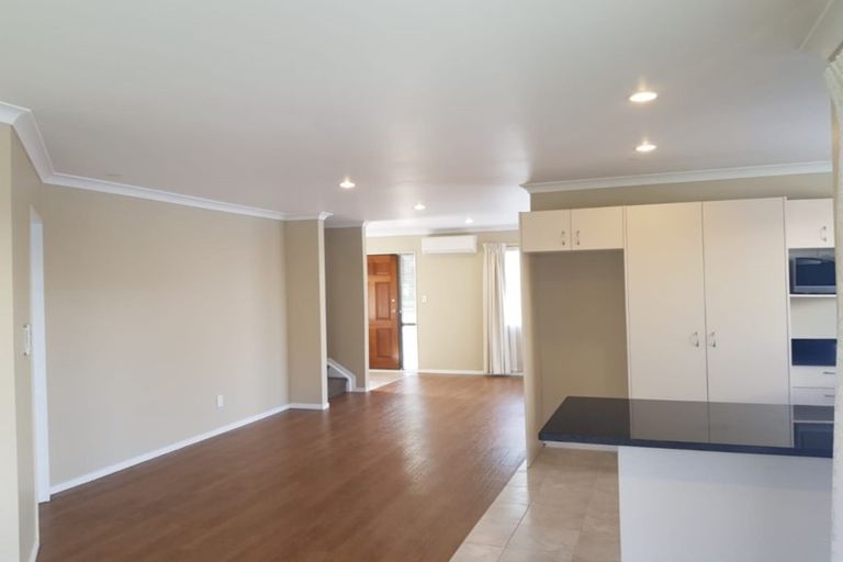 Photo of property in 63a Redoubt Road, Goodwood Heights, Auckland, 2105