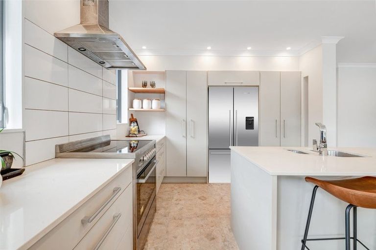 Photo of property in 113 Aberley Road, Schnapper Rock, Auckland, 0632