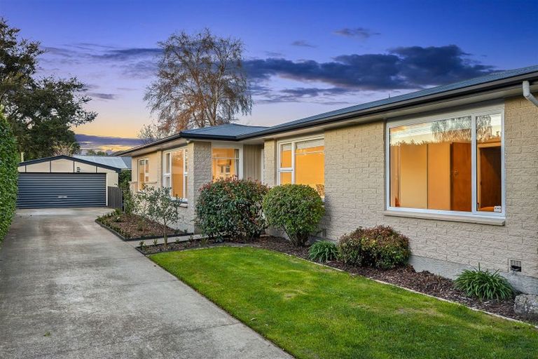 Photo of property in 20 Westerleigh Street, Bishopdale, Christchurch, 8053