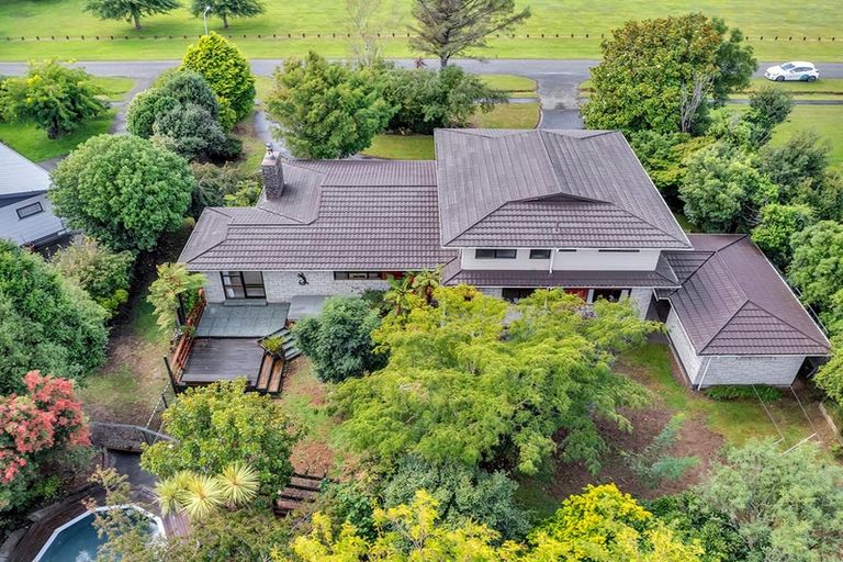 Photo of property in 10 Pollen Street, Woodville, 4920