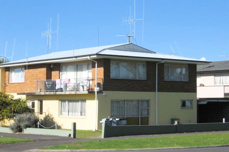 Photo of property in 4/124 Firth Street, Hamilton East, Hamilton, 3216