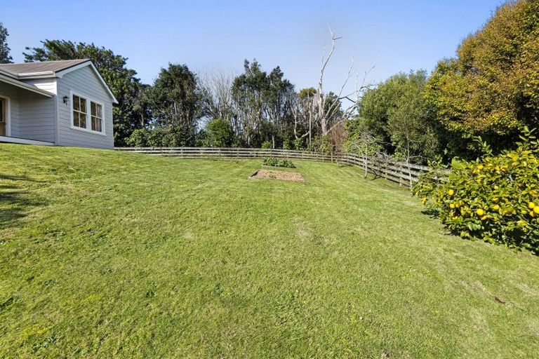 Photo of property in 1017 Main North Road, Onaero, Waitara, 4383