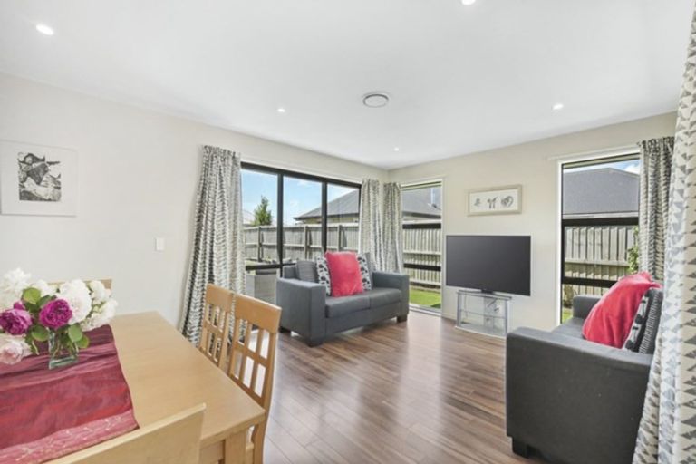 Photo of property in 32 Navy Loop, Rolleston, 7614