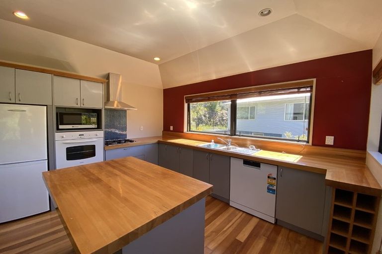 Photo of property in 37 Larch Hill Place, Queenstown, 9300