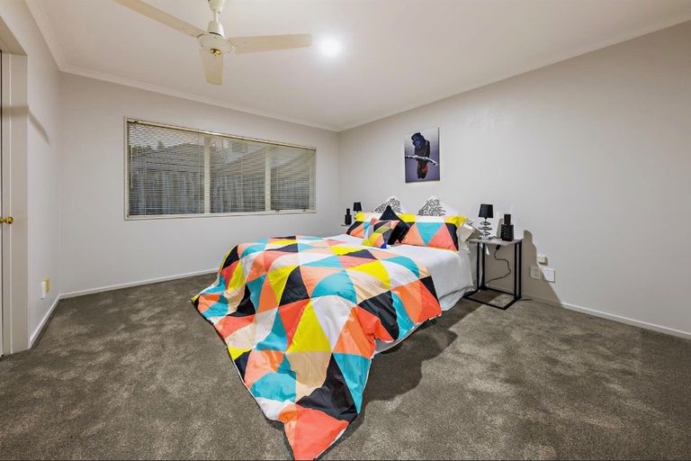 Photo of property in 31 Muirfield Street, Wattle Downs, Auckland, 2103