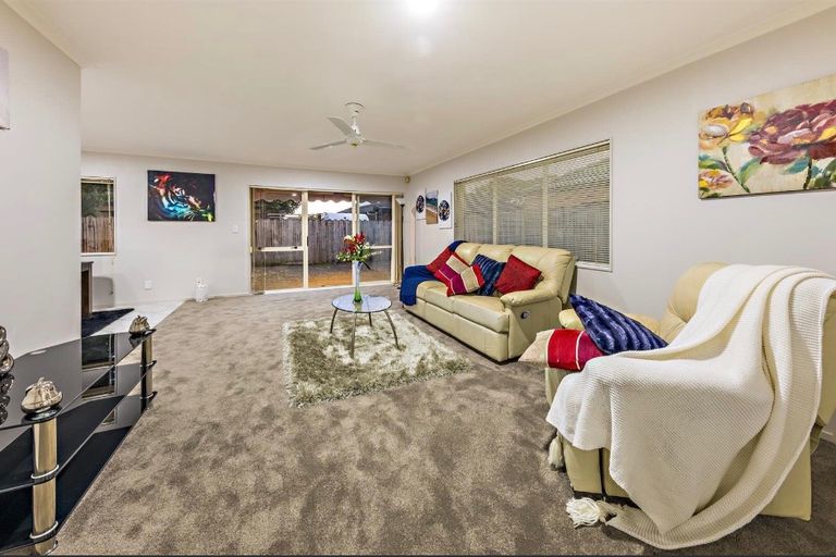 Photo of property in 31 Muirfield Street, Wattle Downs, Auckland, 2103