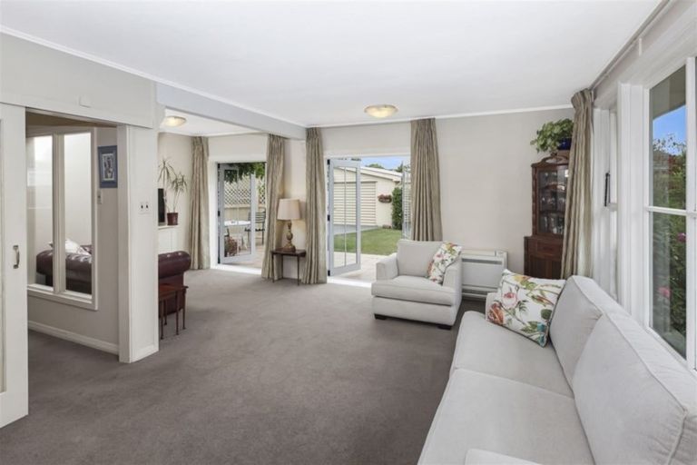 Photo of property in 29 Wayside Avenue, Burnside, Christchurch, 8053