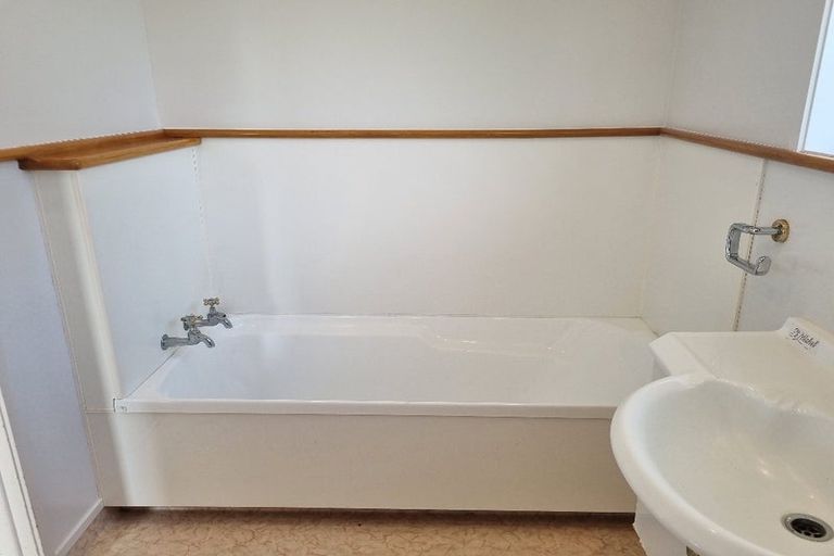 Photo of property in 23 Otuhiwai Crescent, Tikipunga, Whangarei, 0112