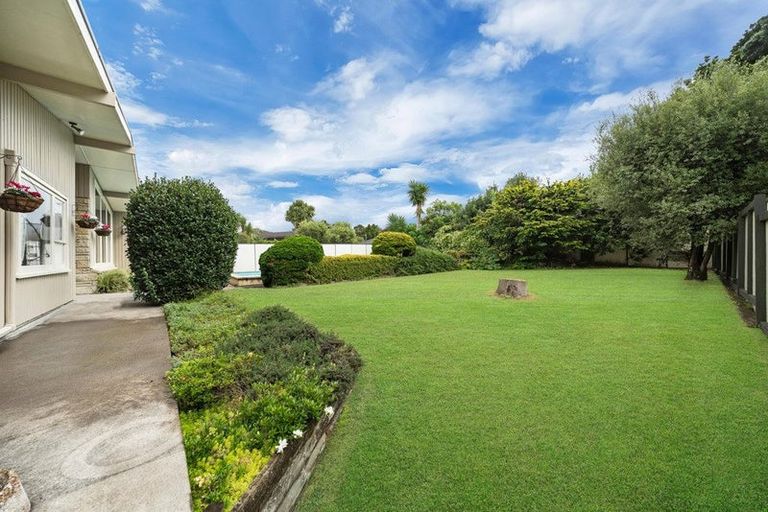 Photo of property in 7 Bushlands Place, Opaheke, Papakura, 2113