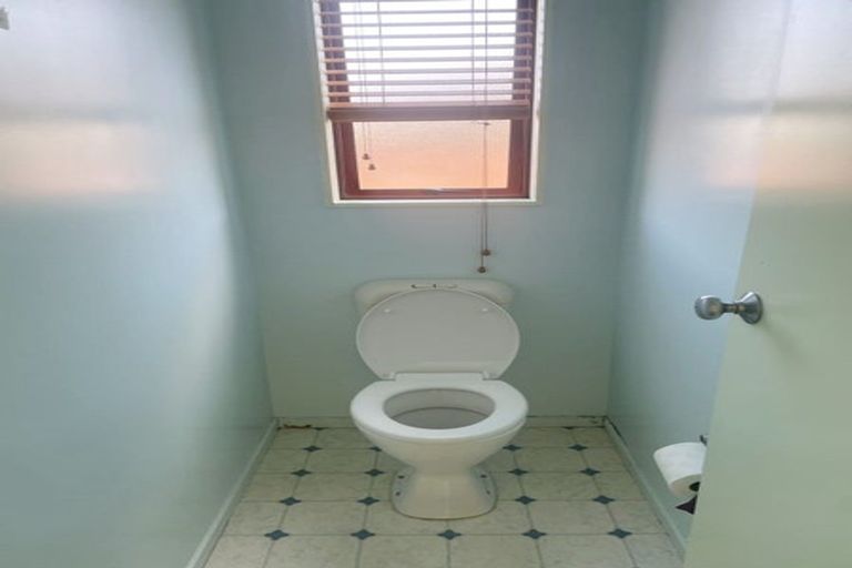 Photo of property in 32 Twickenham Place, Nawton, Hamilton, 3200