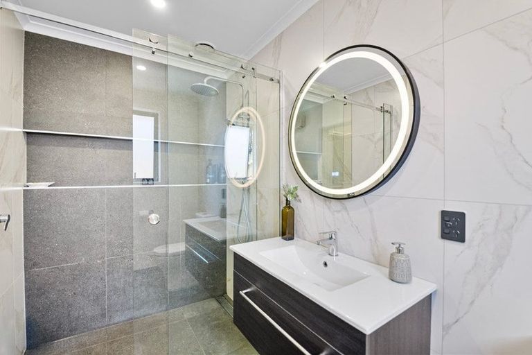 Photo of property in 4 Waterford Farm Road, Halswell, Christchurch, 8025