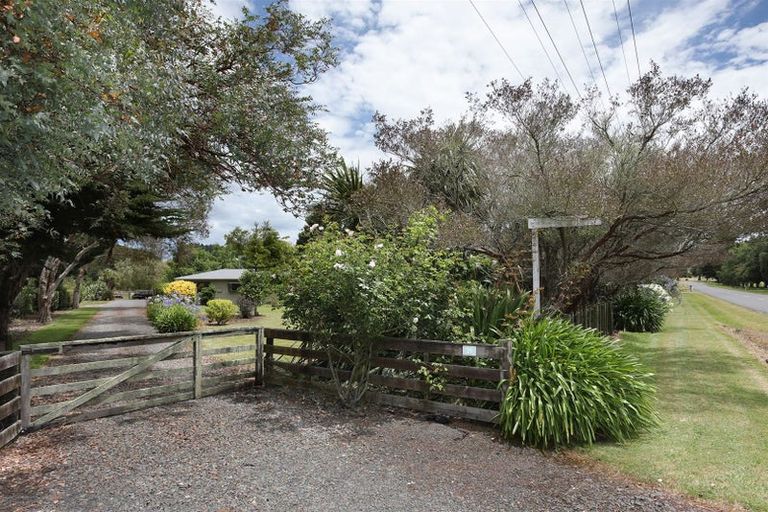 Photo of property in 21 Raumai Road, Bulls, 4894