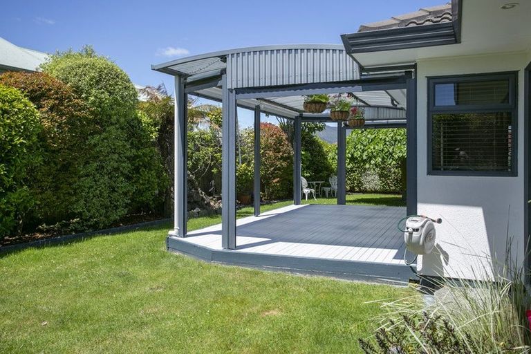 Photo of property in 17 Whetu Place, Nukuhau, Taupo, 3330