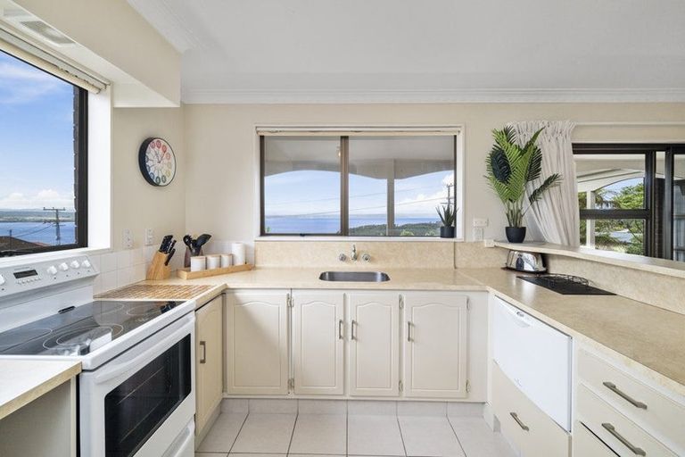 Photo of property in 48 Wakeman Road, Acacia Bay, Taupo, 3330