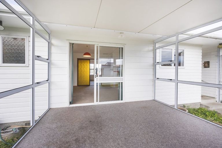 Photo of property in 36 Cedar Crescent, Feilding, 4702