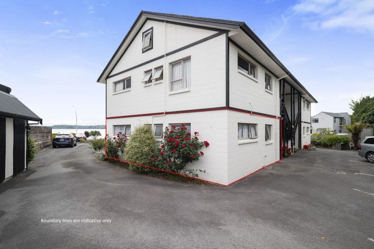 Photo of property in 116 Lake Terrace, Taupo, 3330