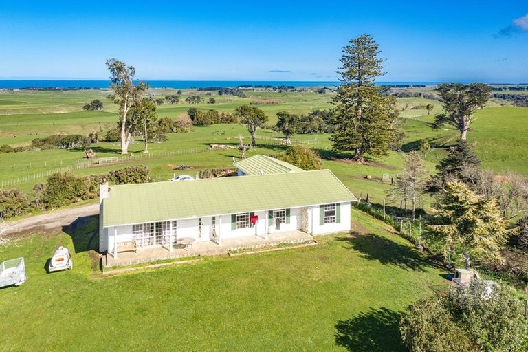 Photo of property in 64 Smiths Road, Matua, Tauranga, 3110