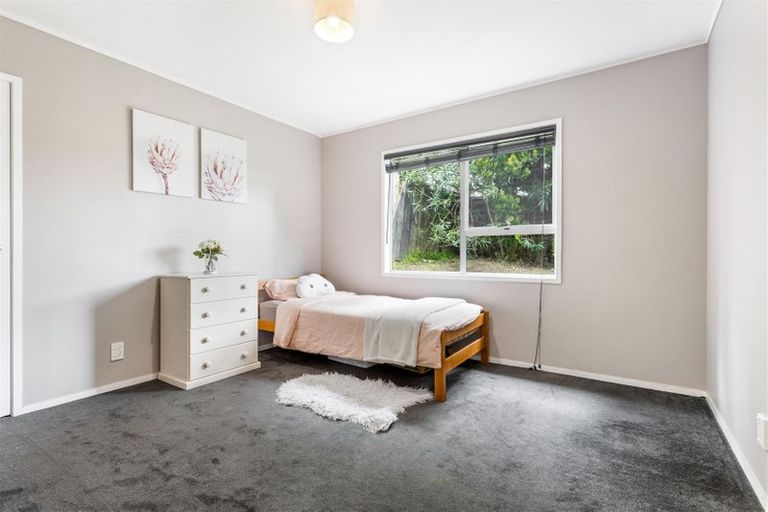 Photo of property in 4 Metcalfe Road, Ranui, Auckland, 0612